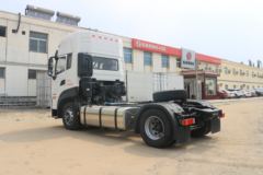 东风商用车 天龙KL重卡 465马力 4X2牵引车(国六)(白色)