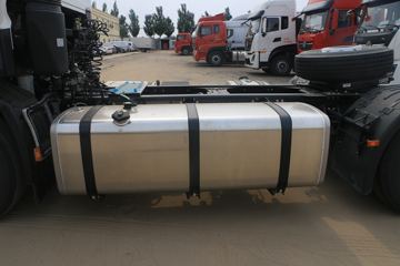 �������ó� ����KL�ؿ� 465���� 4X2ǣ����(����)(��ɫ)ͼƬ