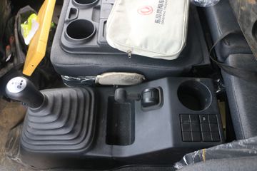 �������ó� ���KR 190���� 4X2 6.2�ײ�դʽ�ػ���(����)ͼƬ