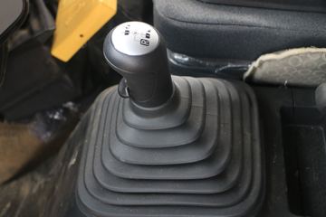 �������ó� ���KR 190���� 4X2 6.2�ײ�դʽ�ػ���(����)ͼƬ