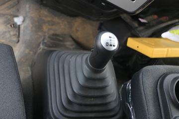 �������ó� ���KR 190���� 4X2 6.2�ײ�դʽ�ػ���(����)ͼƬ