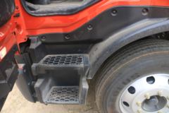 东风商用车 天锦KR 190马力 4X2 6.2米仓栅式载货车(国六)(DFH5180CCYEX5)