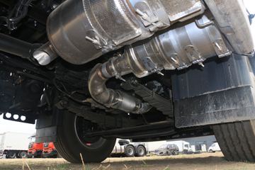 �������ó� ���KR 190���� 4X2 6.2�ײ�դʽ�ػ���(����)ͼƬ