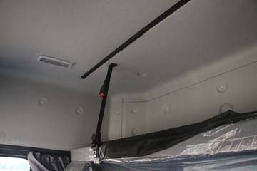 ó KR 230 4X2 9.75ʽػ()(DFH5180XXYE8)ͼƬ