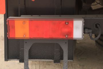 �������ó� ���KR 190���� 4X2 6.2�ײ�դʽ�ػ���(����)ͼƬ
