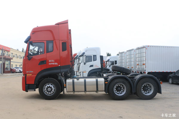 优惠 0.3万 汉中东风天龙KL牵引车促销中