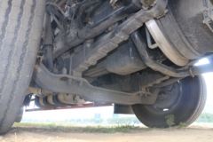 东风商用车 天锦KR 230马力 4X2 9.75米厢式载货车(国六)(DFH5180XXYE8)