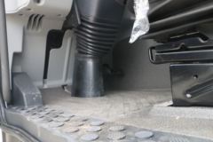 福田 欧曼GTL 6系重卡 穿越版 460马力 6X4 AMT自动挡牵引车(白色)(BJ4259SNFKB-AA)