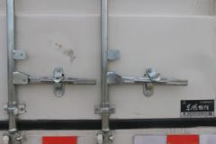 东风商用车 天锦KR 230马力 4X2 9.75米厢式载货车(国六)(DFH5180XXYE8)