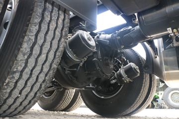  ŷGTL 6ϵؿ Խ 460 6X4 AMTԶǣ(ɫ)(BJ4259SNFKB-AA)ͼƬ