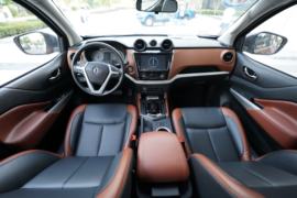 锐骐6&nbsp;皮卡驾驶室                                               图片