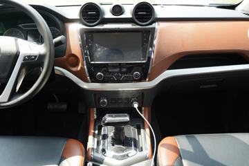 ֣���ղ� ����6 2020�� 2.3L���� 163���� ���� ˫��Ƥ��(����)ͼƬ