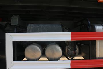 �й����� �ǵ¿�SITRAK G7H�ؿ� 440���� 8X4 8����ж��(ZZ3316N426ME1)ͼƬ