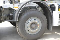 中国重汽 HOWO TX6 340马力 8X4 7.37方混凝土搅拌车(宏昌天马牌)(HCL5317GJBZZN30G5)