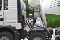 中国重汽 HOWO TX6 340马力 8X4 7.37方混凝土搅拌车(宏昌天马牌)(HCL5317GJBZZN30G5)