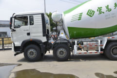 中国重汽 HOWO TX6 340马力 8X4 7.37方混凝土搅拌车(宏昌天马牌)(HCL5317GJBZZN30G5)