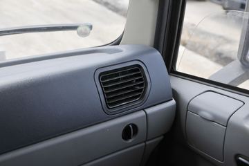 �����ػ��� ����N3000 ���ϰ� 220���� 4X2 6.75���Ű������ػ���(YTQ1180FM50A0)ͼƬ