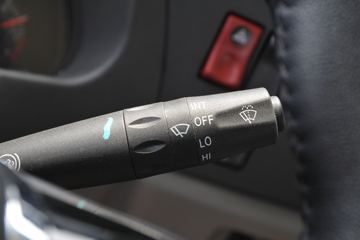 �����ػ��� ����N3000 ���ϰ� 220���� 4X2 6.75���Ű������ػ���(YTQ1180FM50A0)ͼƬ