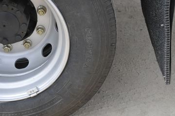 �����ػ��� ����N3000 ���ϰ� 220���� 4X2 6.75���Ű������ػ���(YTQ1180FM50A0)ͼƬ