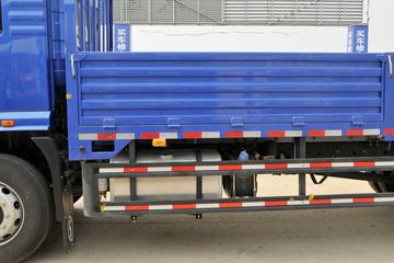 �����ػ��� ����N3000 ���ϰ� 220���� 4X2 6.75���Ű������ػ���(YTQ1180FM50A0)ͼƬ