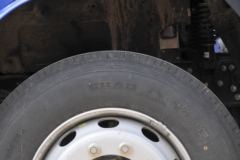 陕汽载货车 德龙N3000 复合版 220马力 4X2 6.75米排半栏板载货车(YTQ1180FM50A0)