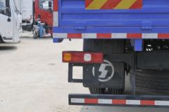 陕汽载货车 德龙N3000 复合版 220马力 4X2 6.75米排半栏板载货车(YTQ1180FM50A0)