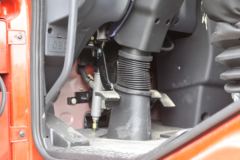 陕汽商用车 轩德X6重卡 轻量化版 245马力 6X2 9.6米厢式载货车(MAN后桥)(SX5254XXYGP52)