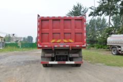 陕汽商用车 轩德X6 标载版 270马力 8X4 6.8米自卸车(5T前桥)(SX3315GP5) 陕汽商用车 轩德X6 标载版 270马力 8X4 6.8米自卸车(5T前桥)(SX3315GP5)