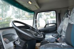 陕汽商用车 轩德X6中卡 轻量化版 180马力 4X2 6.75米栏板载货车(SX1182GP5L) 陕汽商用车 轩德X6中卡 轻量化版 180马力 4X2 6.75米栏板载货车(SX1182GP5L)