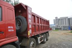 陕汽商用车 轩德X6 标载版 270马力 8X4 6.8米自卸车(5T前桥)(SX3315GP5) 陕汽商用车 轩德X6 标载版 270马力 8X4 6.8米自卸车(5T前桥)(SX3315GP5)