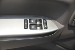 福田 欧马可S1系 150马力 4.14米单排厢式轻卡(采埃孚6挡)(BJ5048XXY-FE)