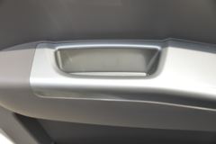 福田 欧马可S1系 150马力 4.14米单排厢式轻卡(采埃孚6挡)(BJ5048XXY-FE)