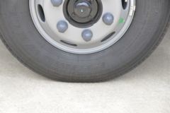 福田 欧马可S1系 150马力 4.14米单排厢式轻卡(采埃孚6挡)(BJ5048XXY-FE)