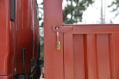 福田 欧航R系 210马力 6.8米排半栏板载货车(BJ1186VKPFK-A1)