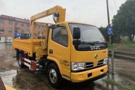 福瑞卡F7&nbsp;随车吊外观图片