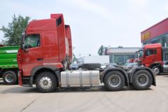 中国重汽 HOWO T7H重卡 480马力 6X4 AMT自动挡牵引车(液缓)(ZZ4257V324HE1B)