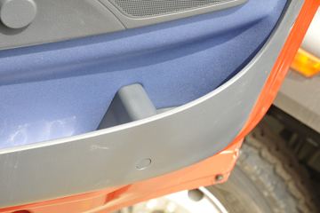 �й����� HOWO T7H�ؿ� 480���� 6X4 AMT�Զ���ǣ����(Һ��)ͼƬ