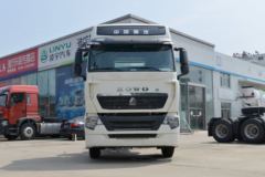 中国重汽 HOWO T7H重卡 440马力 6X4 LNG牵引车(12T后桥)(国六)(ZZ4257V384HF1LB)