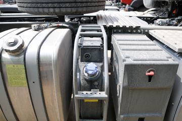 �й����� HOWO T7H�ؿ� 480���� 6X4 AMT�Զ���ǣ����(Һ��)ͼƬ