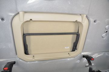 й HOWO T7Hؿ 440 6X4 LNGǣ(12T)()(ZZ4257V384HF1LB)ͼƬ