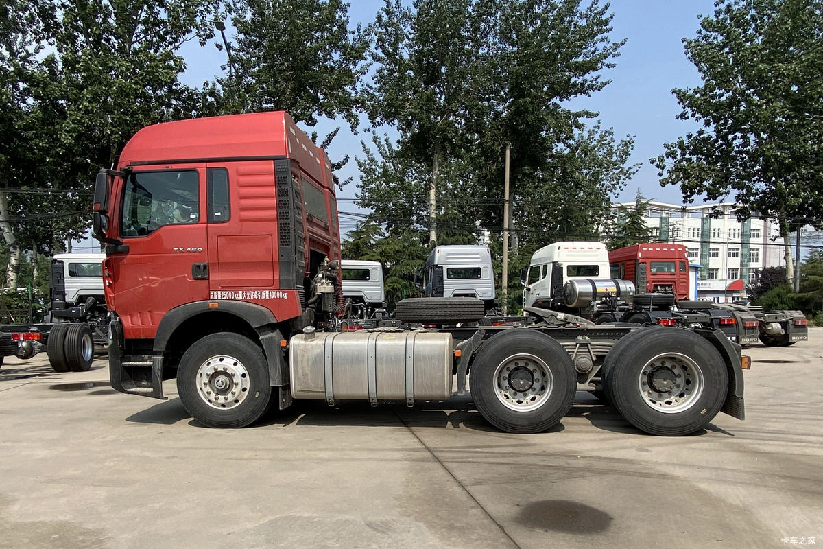 �й����� HOWO TX�ؿ� 460���� 6X4 ǣ����(H653ǰ��)���                                                
