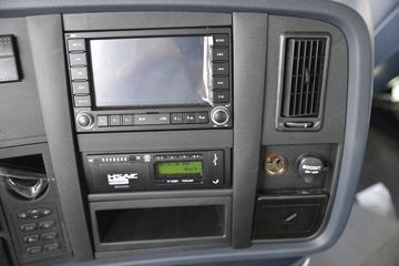 й HOWO T7Hؿ 440 6X4 LNGǣ(12T)()(ZZ4257V384HF1LB)ͼƬ