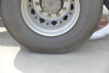 й HOWO T7Hؿ 440 6X4 LNGǣ(12T)()(ZZ4257V384HF1LB)ͼƬ