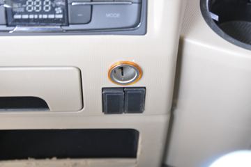 й HOWO TXؿ 460 6X4 ǣ(H653ǰ)(ZZ4257V324GE1)ͼƬ