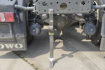 й HOWO T7Hؿ 440 6X4 LNGǣ(12T)()(ZZ4257V384HF1LB)ͼƬ