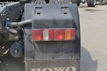 й HOWO T7Hؿ 440 6X4 LNGǣ(12T)()(ZZ4257V384HF1LB)ͼƬ