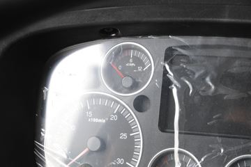й HOWO TXؿ 460 6X4 ǣ(H653ǰ)(ZZ4257V324GE1)ͼƬ