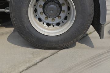 й HOWO T7Hؿ 440 6X4 LNGǣ(12T)()(ZZ4257V384HF1LB)ͼƬ
