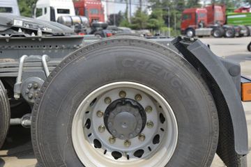 й HOWO T7Hؿ 440 6X4 LNGǣ(12T)()(ZZ4257V384HF1LB)ͼƬ