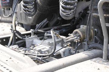 й HOWO TXؿ 460 6X4 ǣ(H653ǰ)(ZZ4257V324GE1)ͼƬ